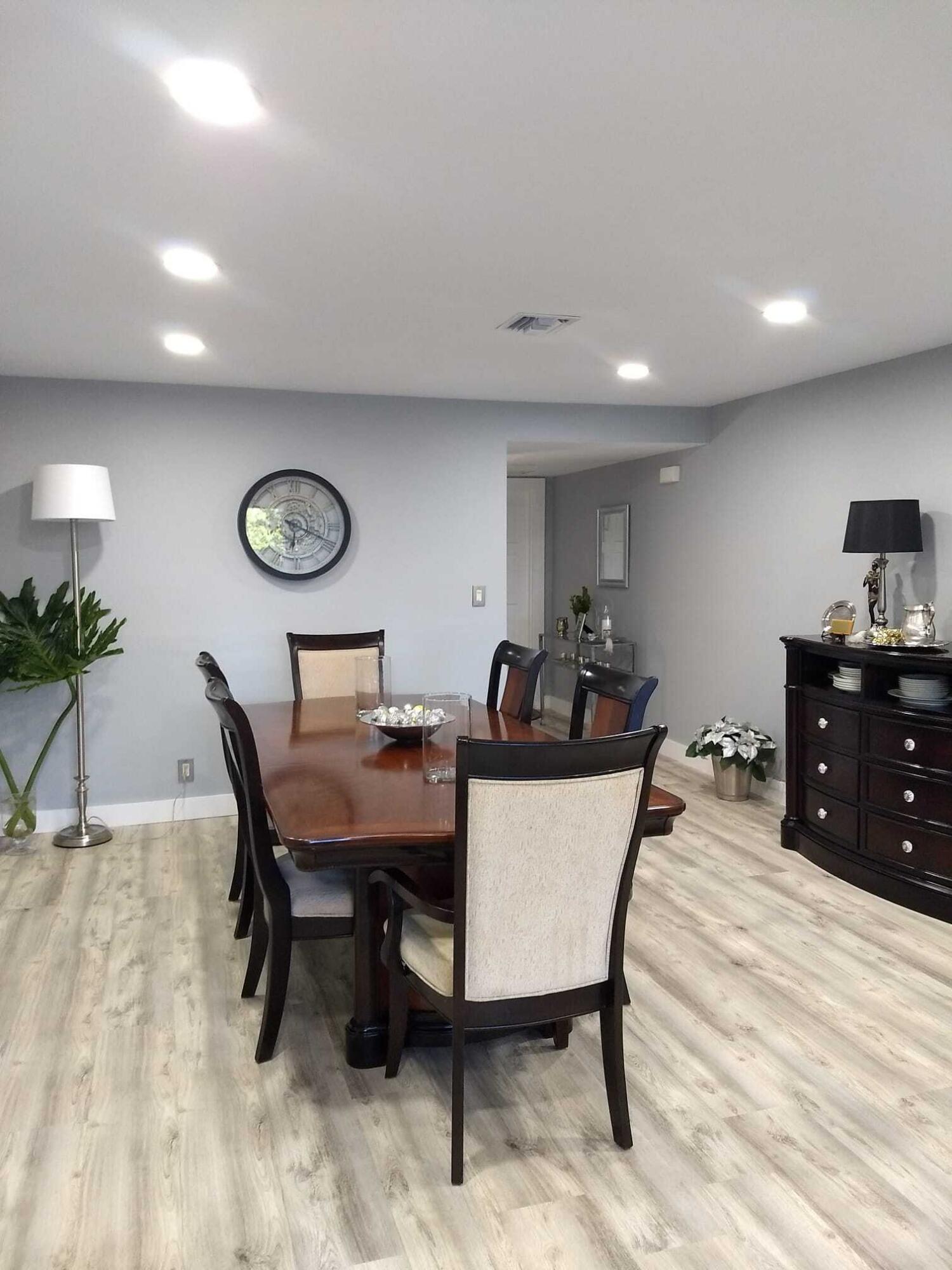 NO 13 PALM-AIRE COUNTRY CLUB - Residential