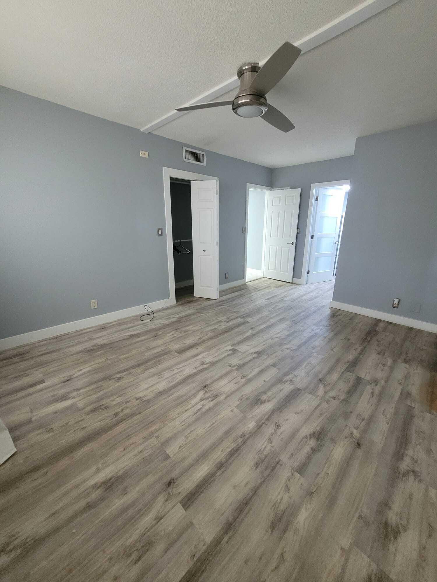 NO 13 PALM-AIRE COUNTRY CLUB - Residential