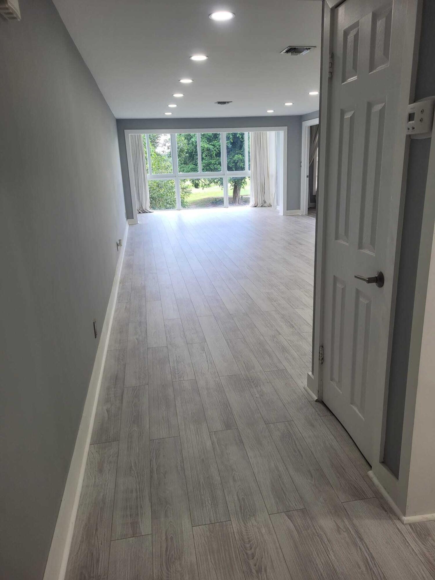 NO 13 PALM-AIRE COUNTRY CLUB - Residential