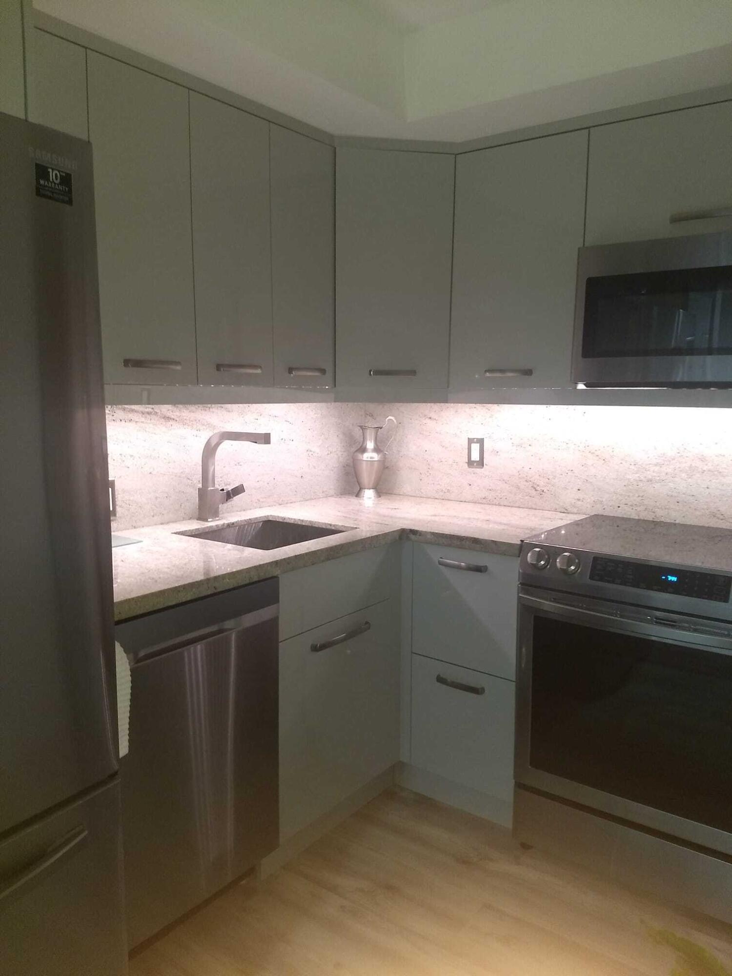 NO 13 PALM-AIRE COUNTRY CLUB - Residential