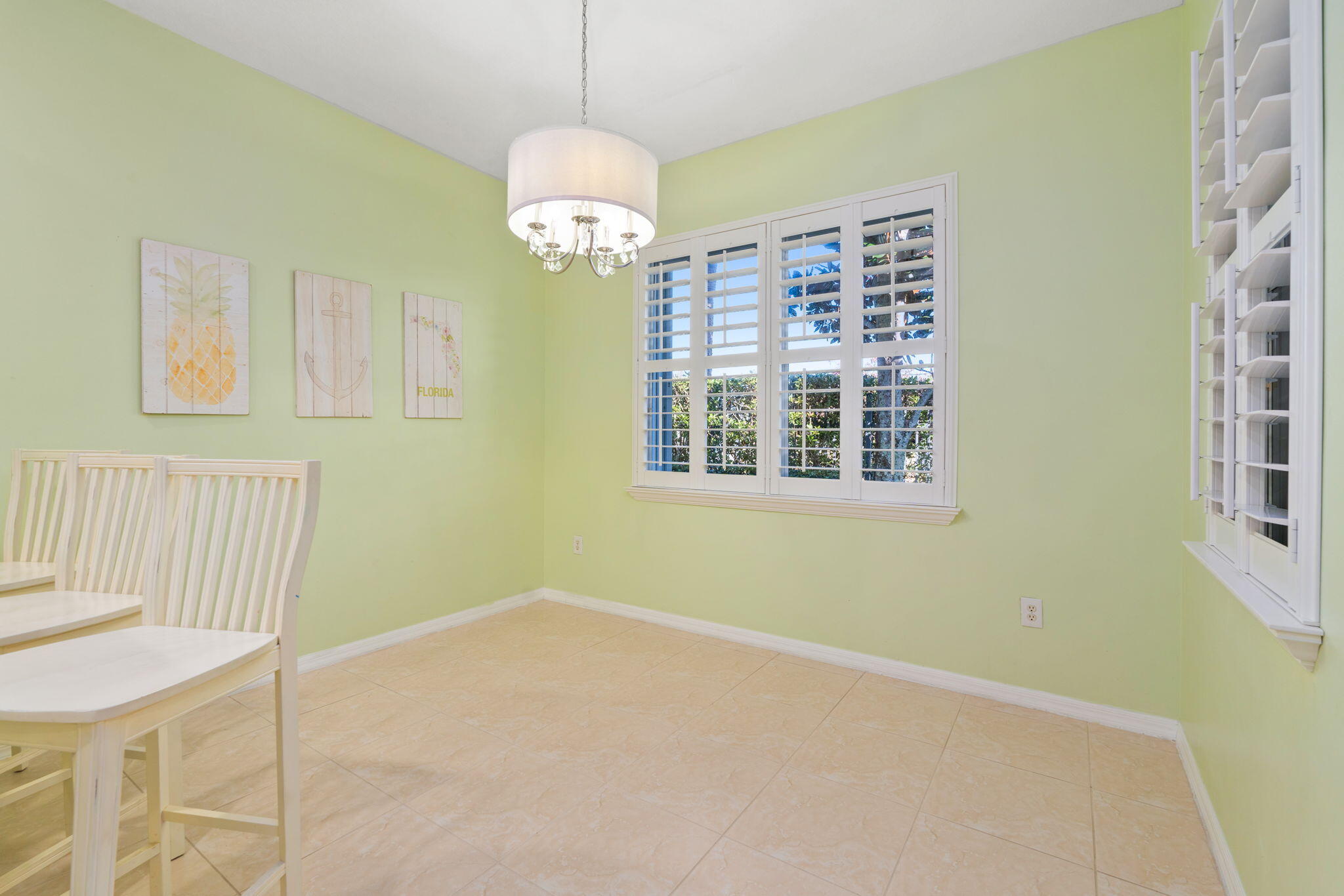 MARINER BAY - Residential