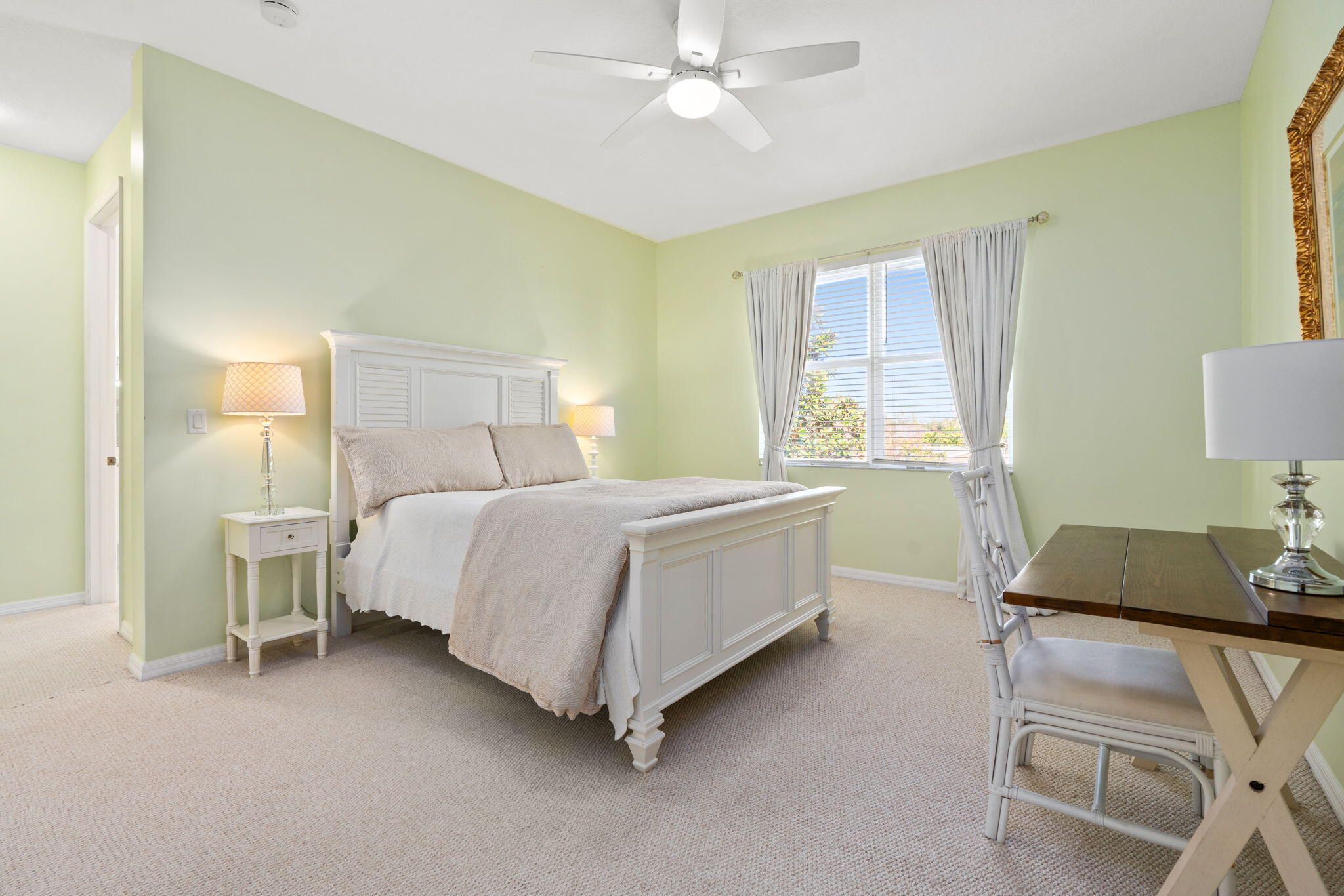 MARINER BAY - Residential