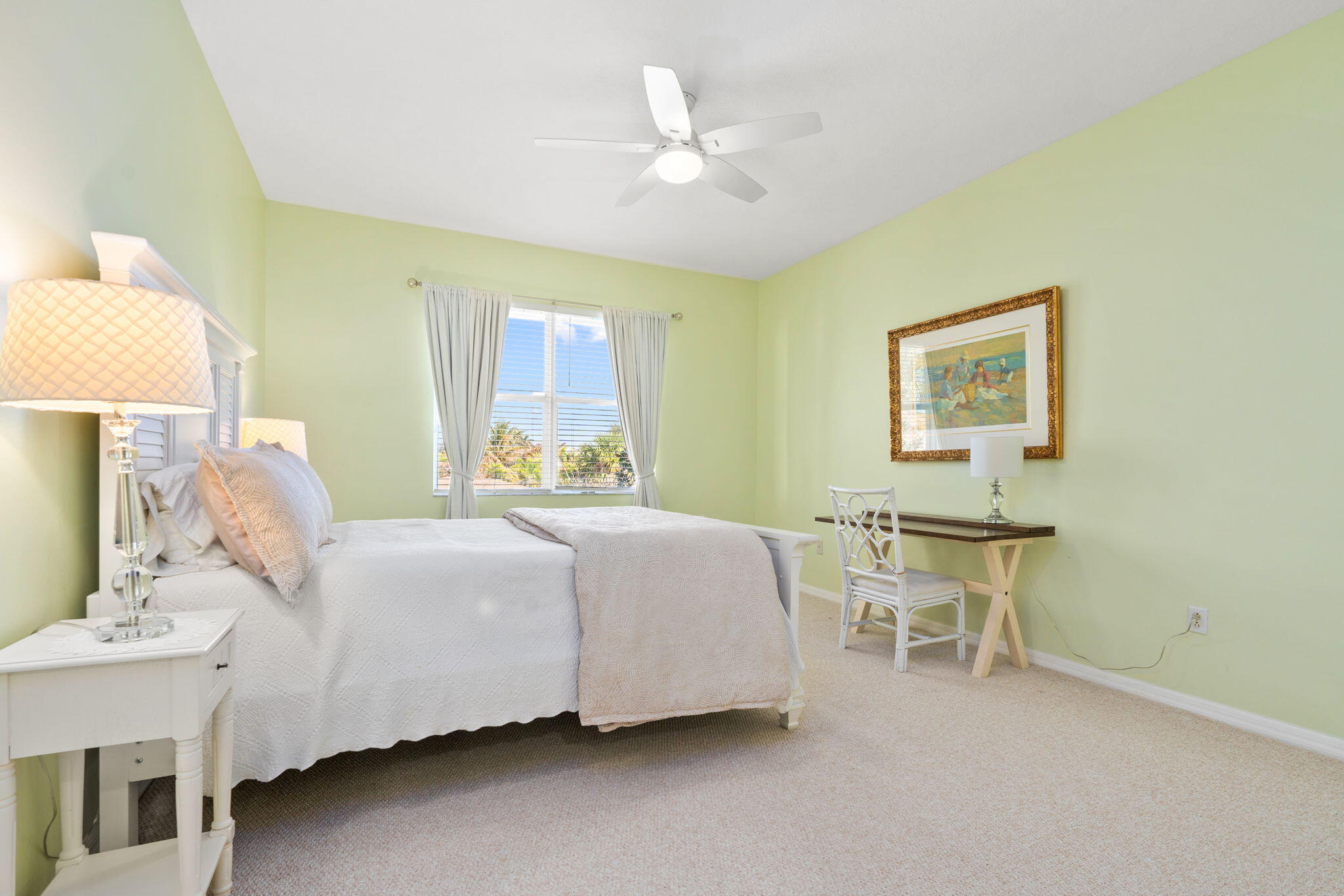 MARINER BAY - Residential