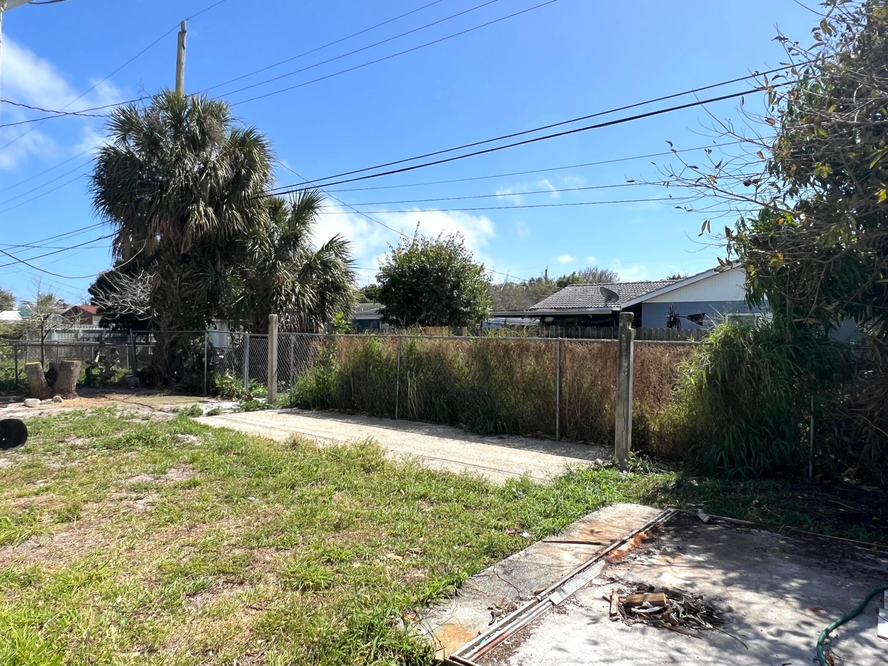 BELVEDERE HEIGHTS - Residential Lease