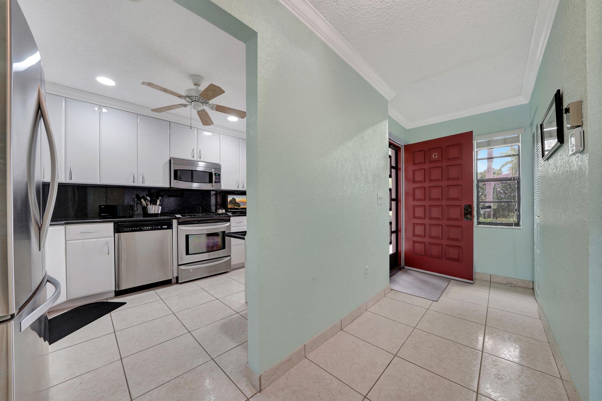 PINES OF BOCA LAGO CONDO - Residential