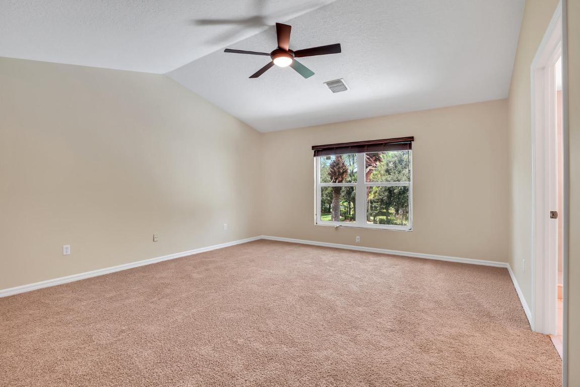 SEMINOLE ESTATES & TOWNHOMES - Residential