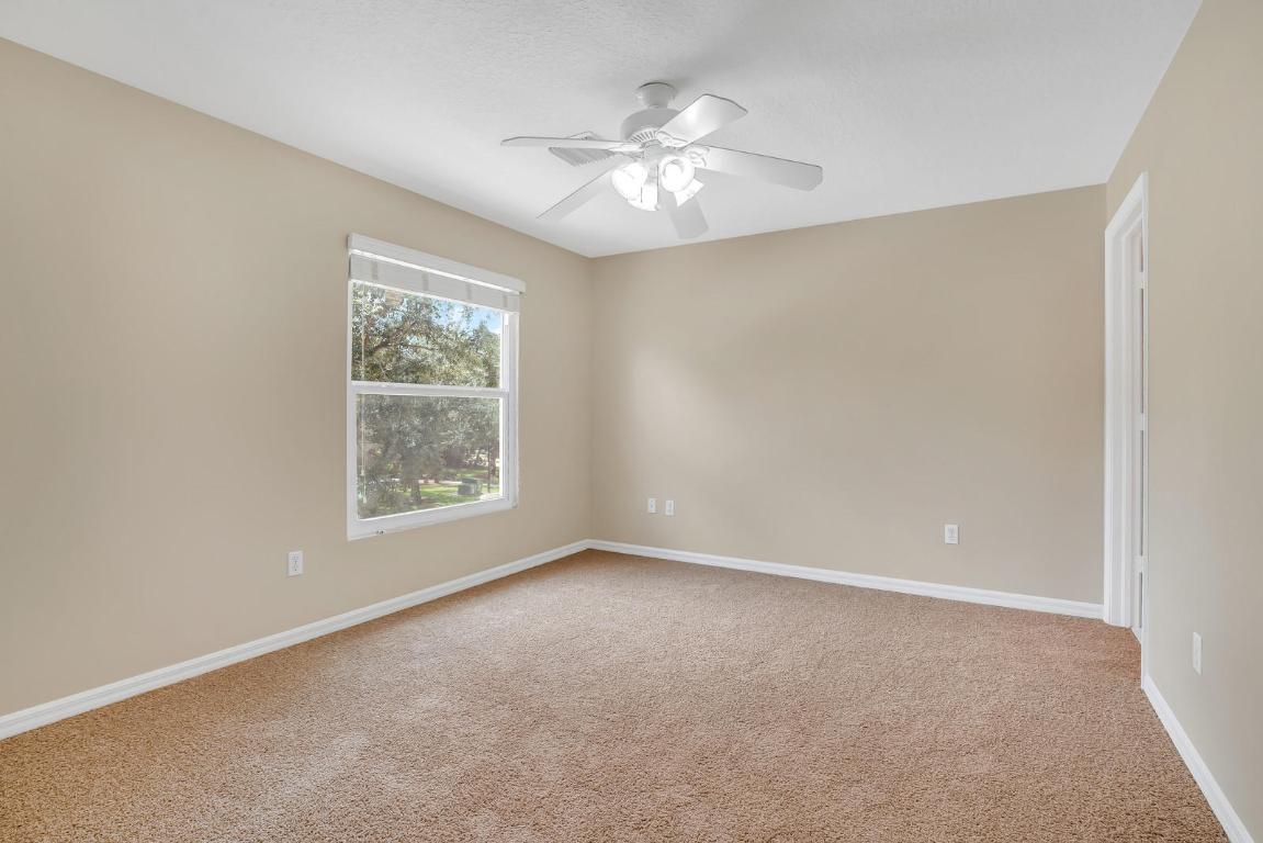 SEMINOLE ESTATES & TOWNHOMES - Residential