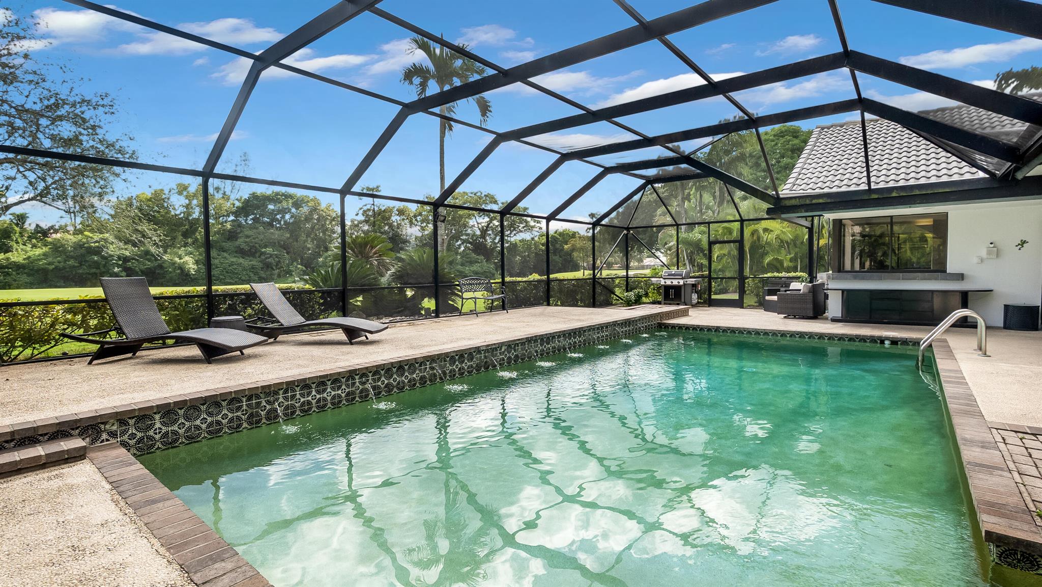 BOCA WOODS COUNTRY CLUB P - Residential