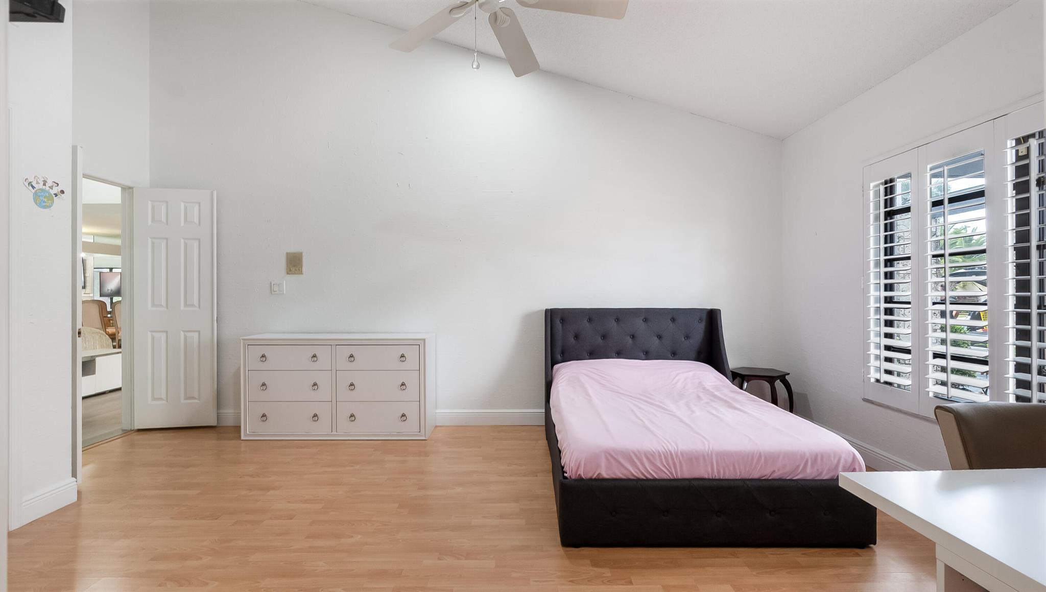 BOCA WOODS COUNTRY CLUB P - Residential