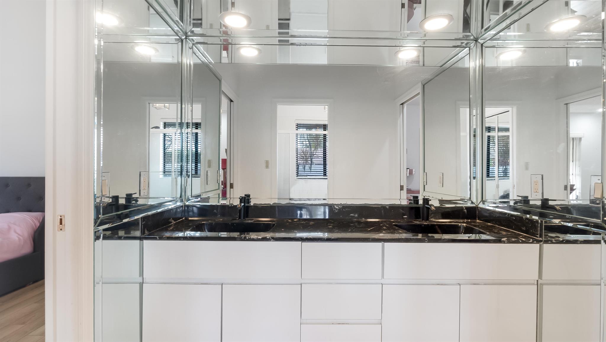 BOCA WOODS COUNTRY CLUB P - Residential