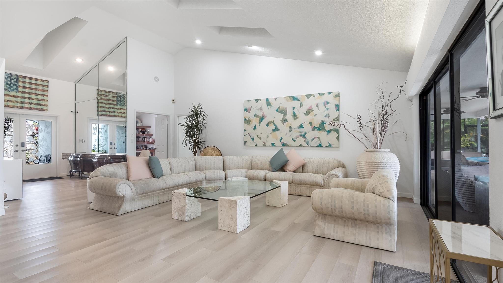 BOCA WOODS COUNTRY CLUB P - Residential
