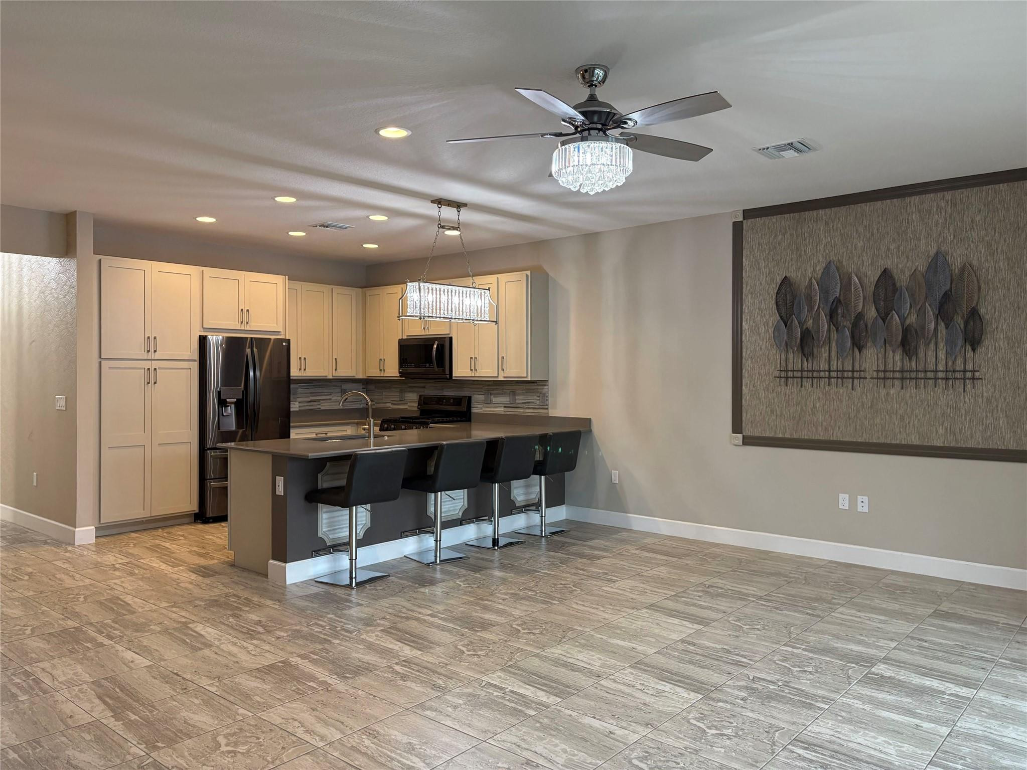 11717 SW Silver Creek Avenue