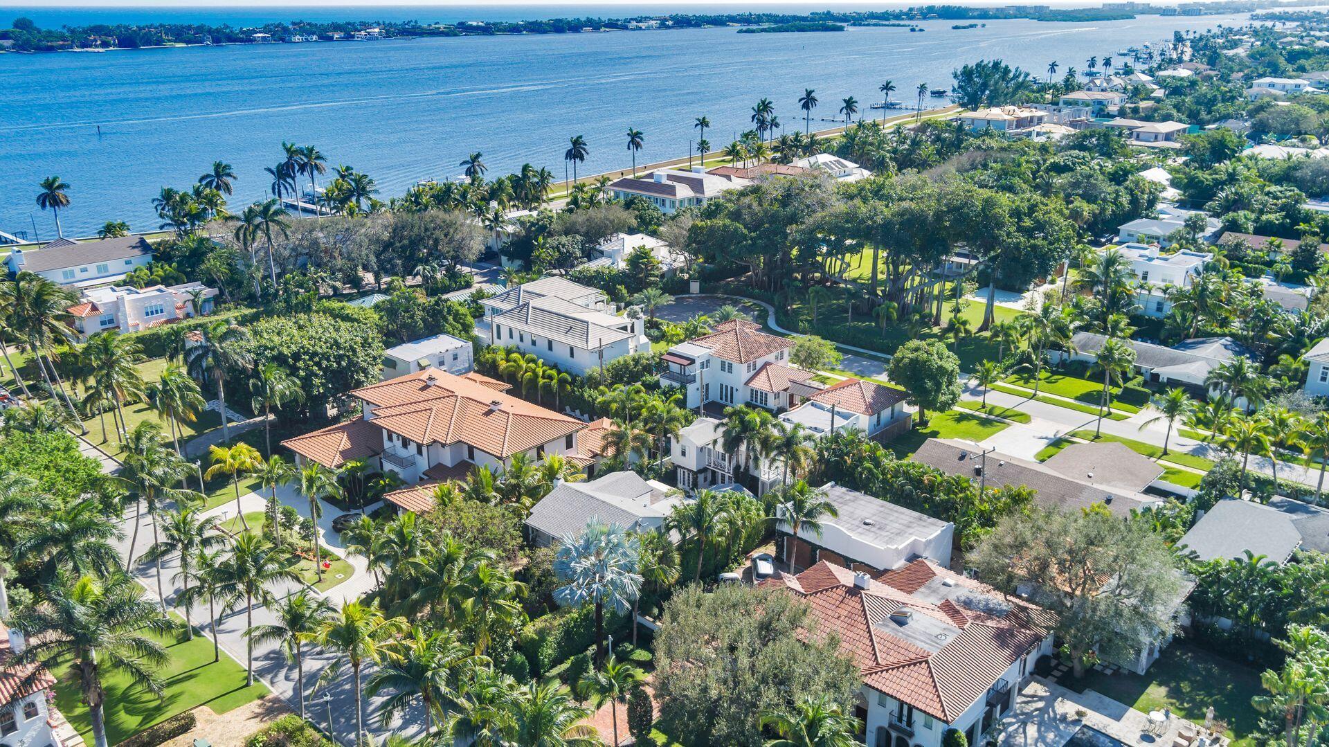 LAKEWOOD - Residential