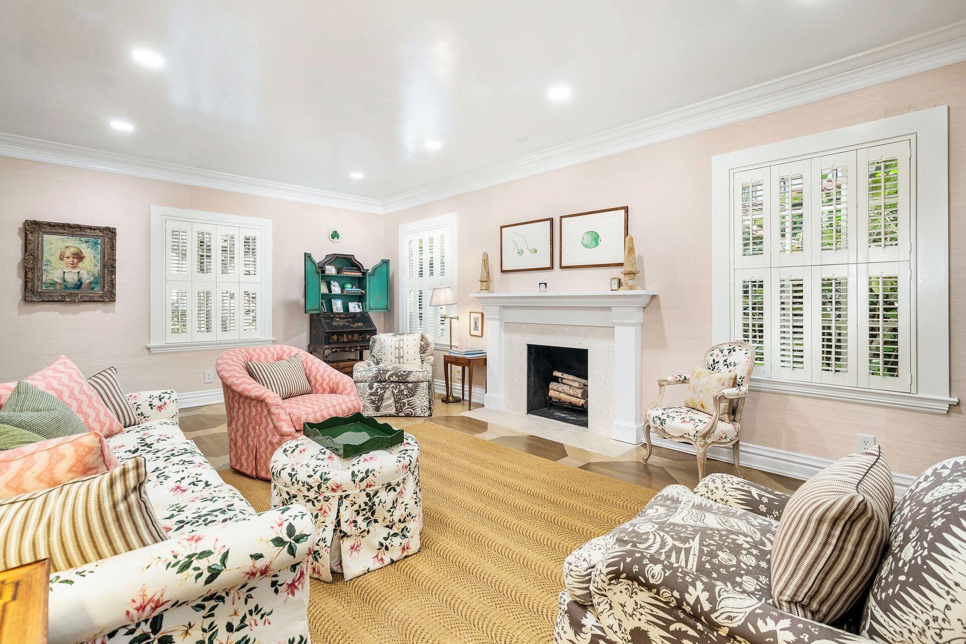 LAKEWOOD - Residential