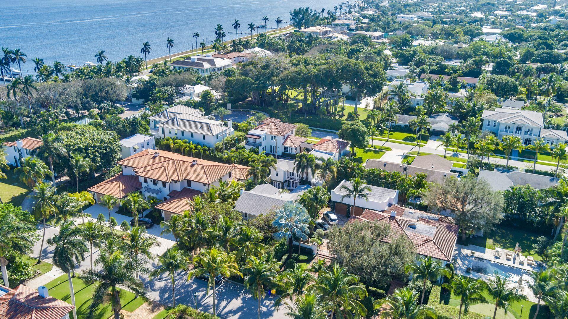 LAKEWOOD - Residential