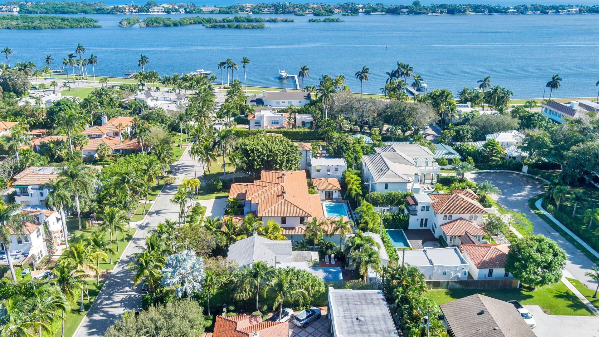 LAKEWOOD - Residential