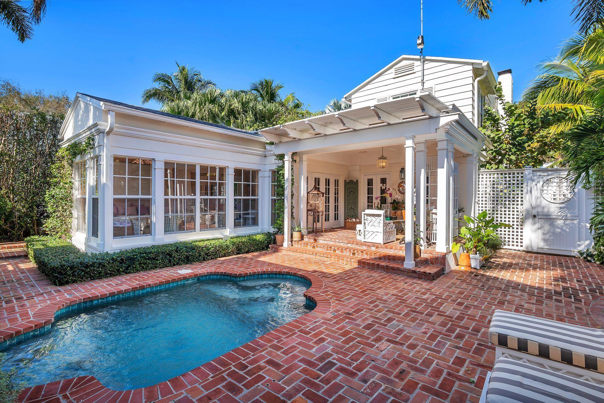 LAKEWOOD - Residential