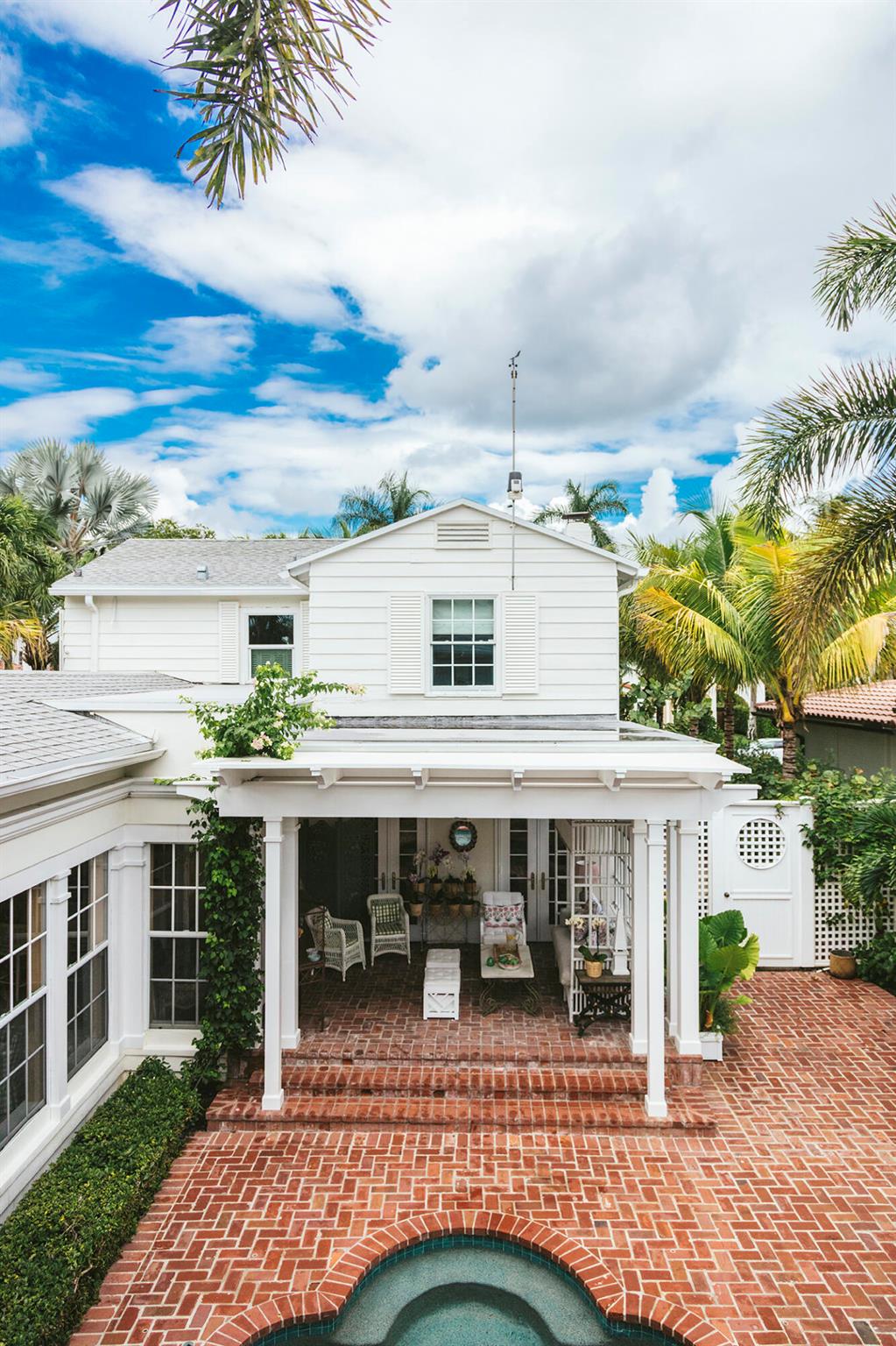 LAKEWOOD - Residential