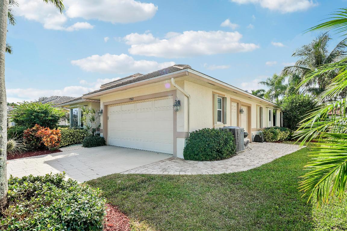 HOBE SOUND GOLF CLUB - Residential