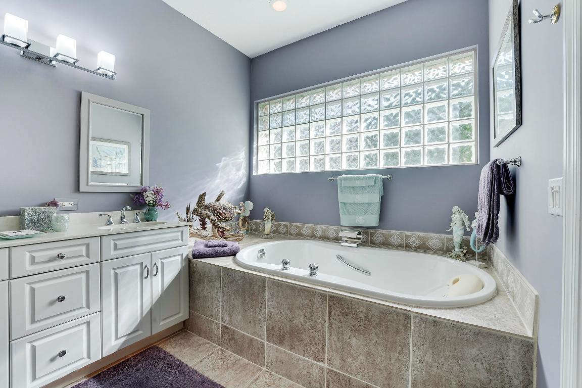 HOBE SOUND GOLF CLUB - Residential