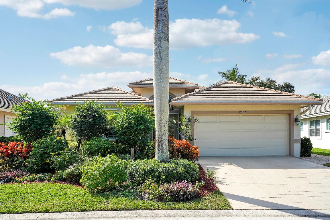 HOBE SOUND GOLF CLUB - Residential