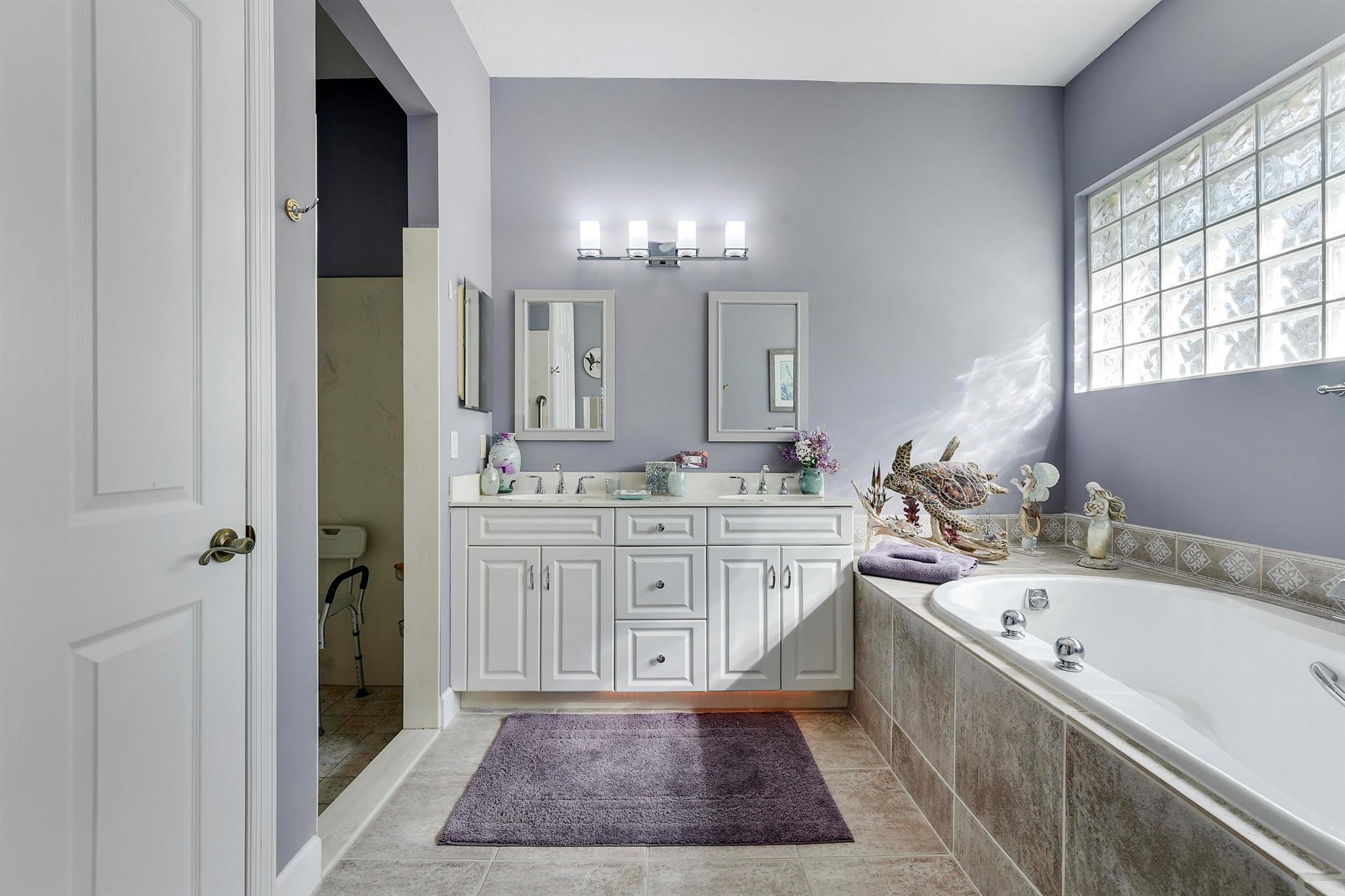 HOBE SOUND GOLF CLUB - Residential