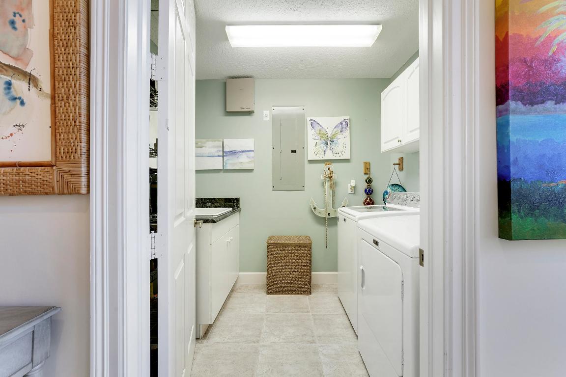 HOBE SOUND GOLF CLUB - Residential