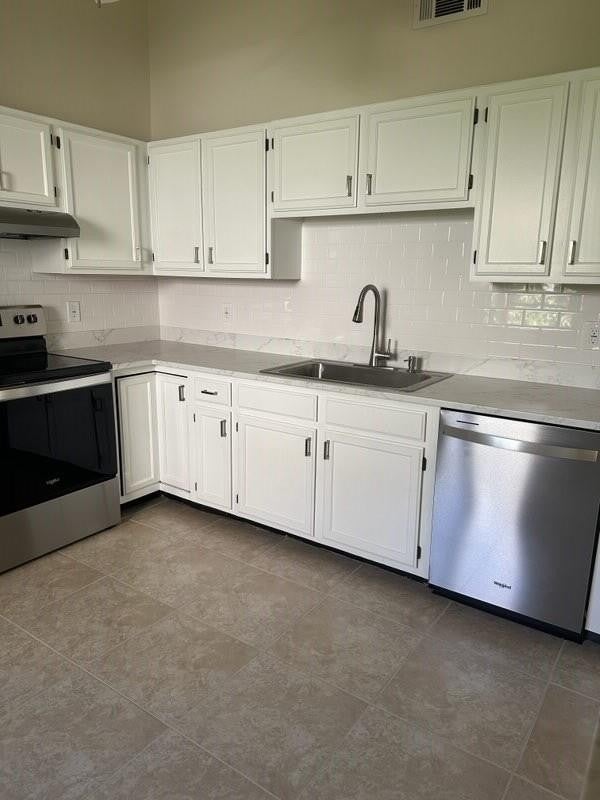 Photo of 406 Buttonwood Place, Boca Raton, FL 33431 (MLS # B26056947)