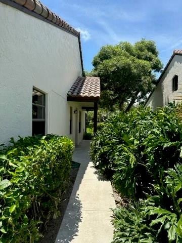 Photo of 406 Buttonwood Place, Boca Raton, FL 33431 (MLS # B26056947)