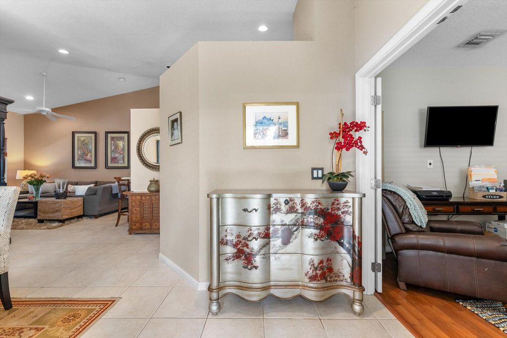 Photo of 392 W Coral Trace Circle, Delray Beach, FL 33445 (MLS # R11167556)