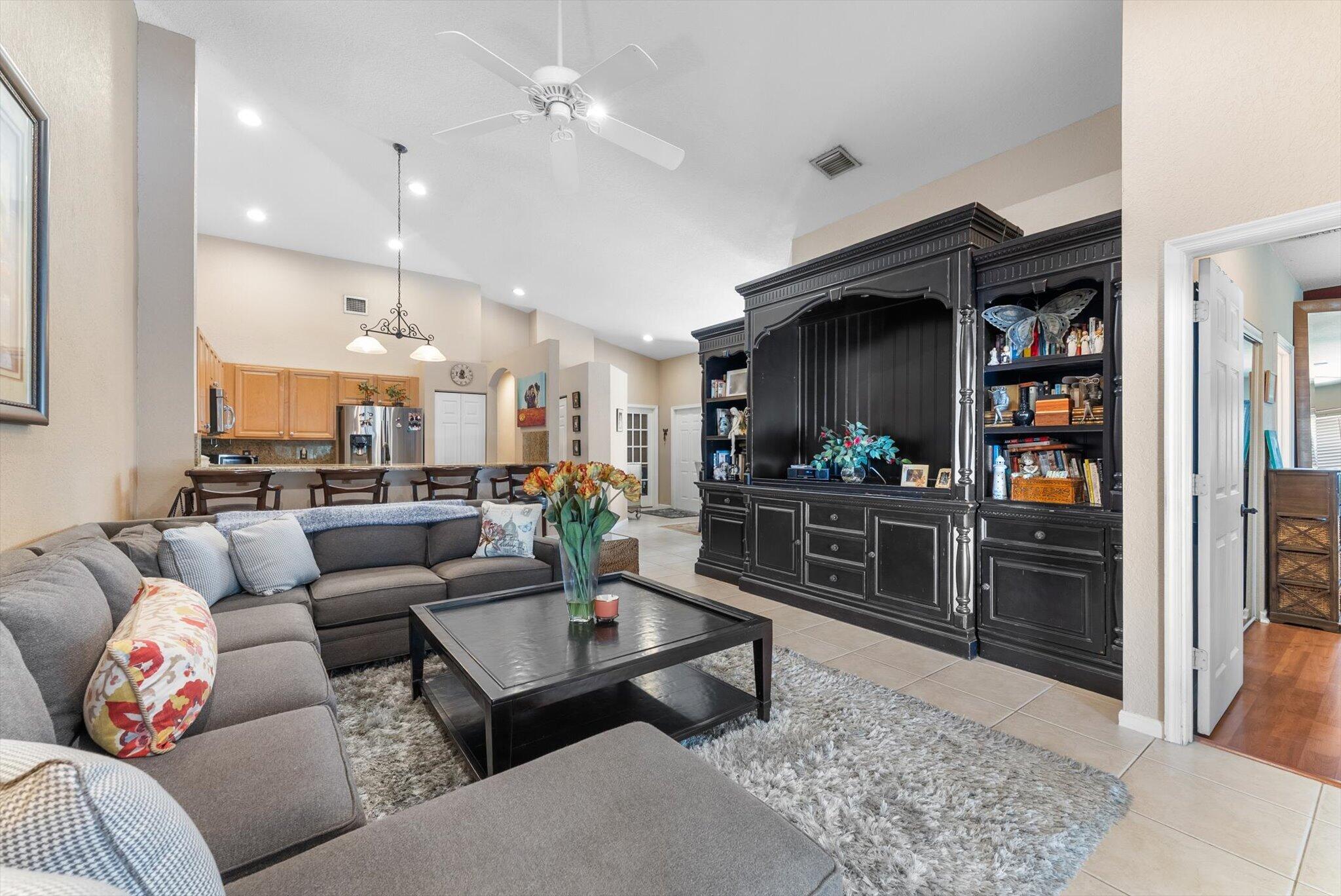 CORAL TRACE - Residential