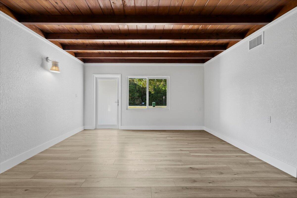 INDIAN RIVER ESTATES UNIT - Residential