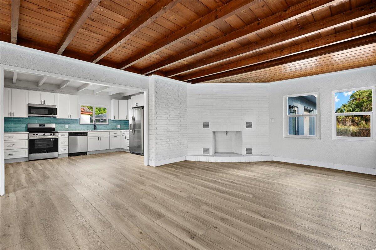 INDIAN RIVER ESTATES UNIT - Residential