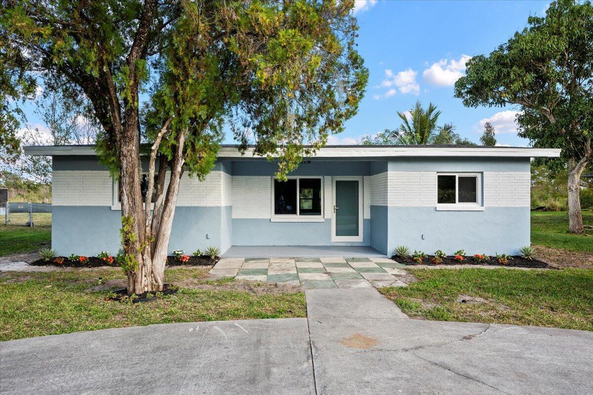 INDIAN RIVER ESTATES UNIT - Residential