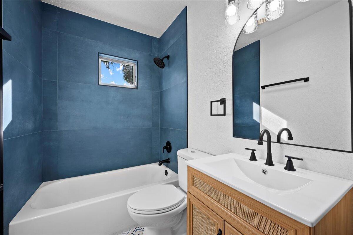 INDIAN RIVER ESTATES UNIT - Residential