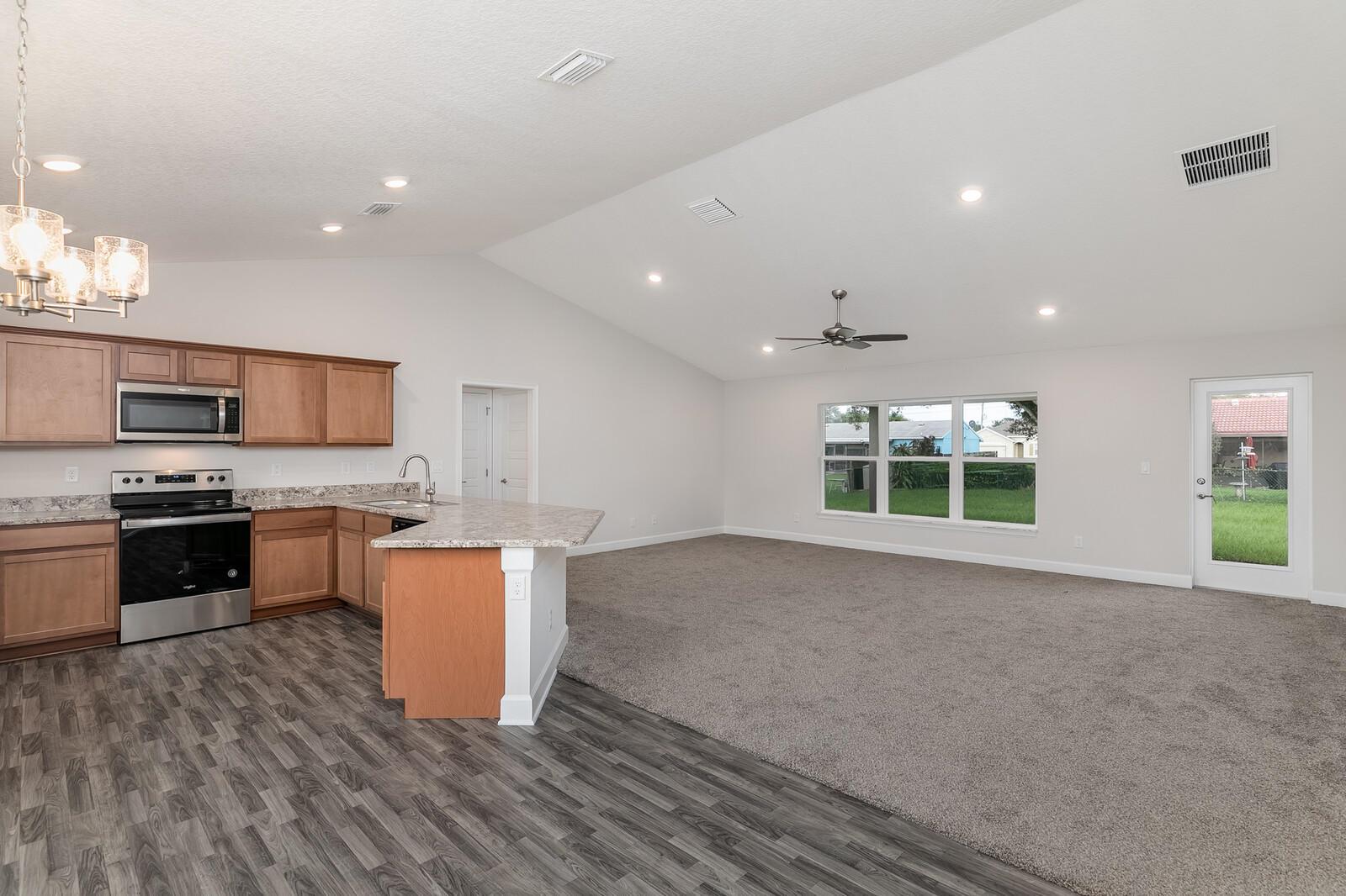 PORT ST LUCIE SECTION 33 - Residential