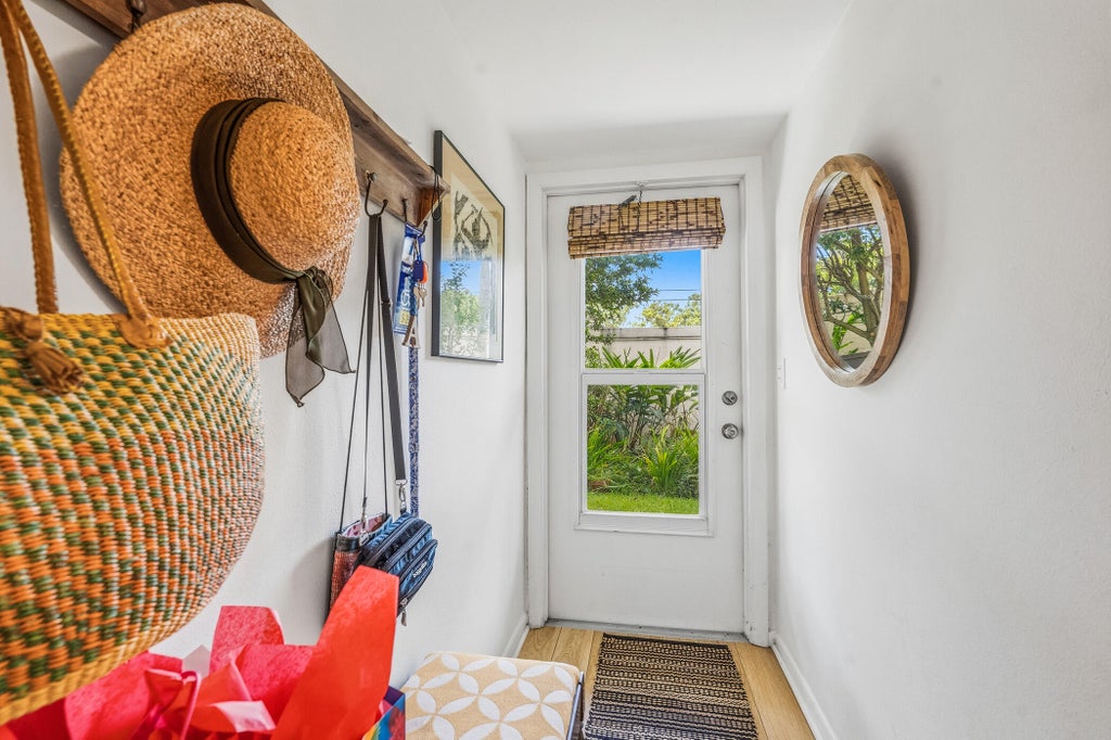 Photo of 677 ROYAL PALM Boulevard #7, Vero Beach, FL 32960 (MLS # B26068156)