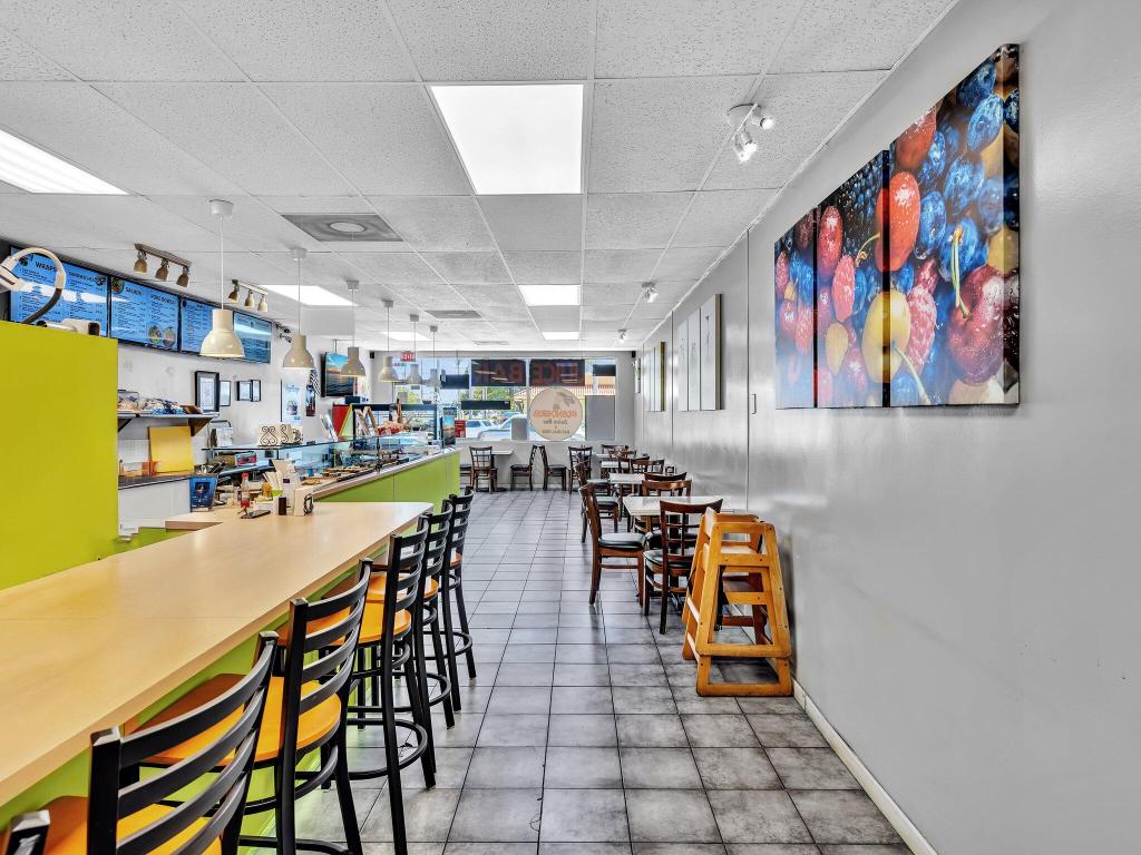 View photos, virtual tours, details...