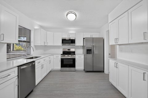 Tiny photo for 9820 NW 15TH Street, Plantation, FL 33322 (MLS # B26071590)