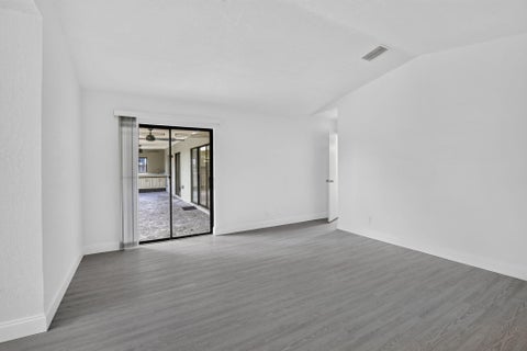 Tiny photo for 9820 NW 15TH Street, Plantation, FL 33322 (MLS # B26071590)