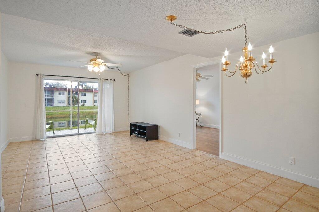 GOLDEN LAKES VILLAGE COND - Residential Lease