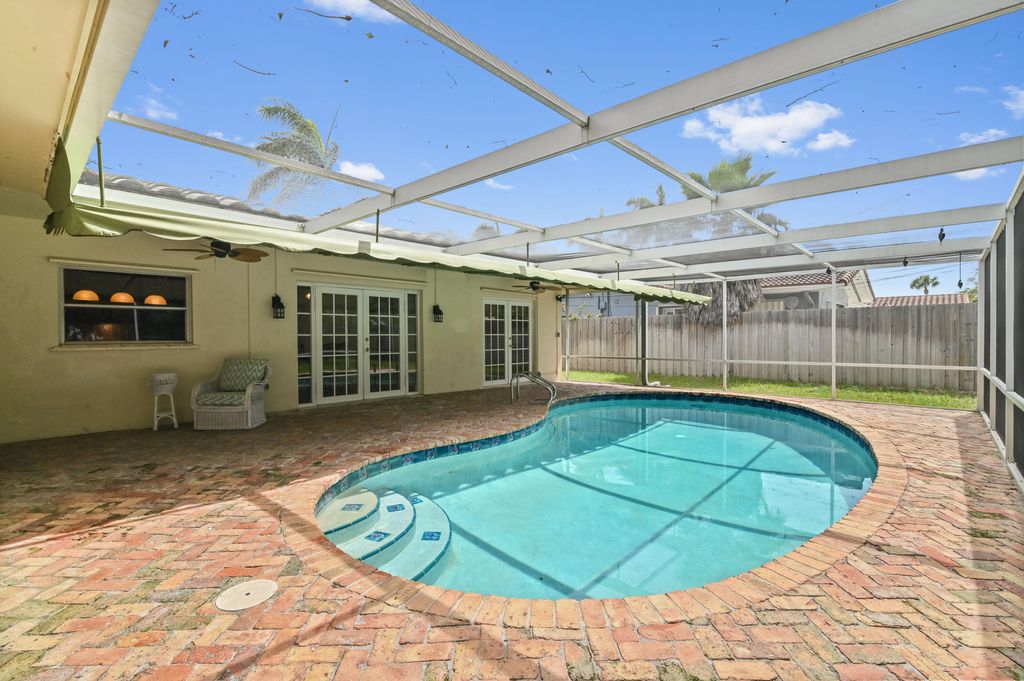 Photo of 1090 SW 12th Street, Boca Raton, FL 33486 (MLS # R11010852)