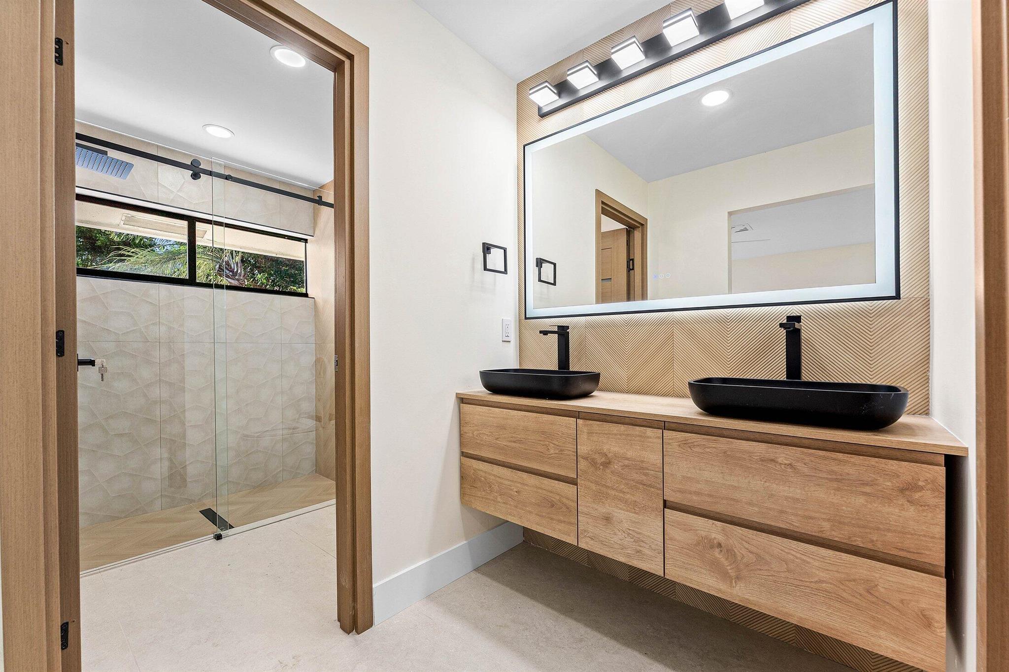 BOCA RATON SQUARE UNIT 18 - Residential