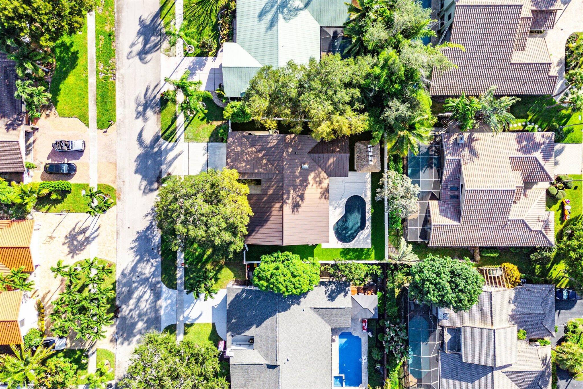 BOCA RATON SQUARE UNIT 18 - Residential