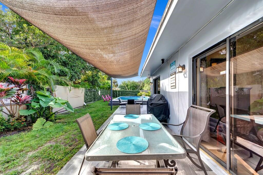 South Side Park 22-18 B - Residential Lease