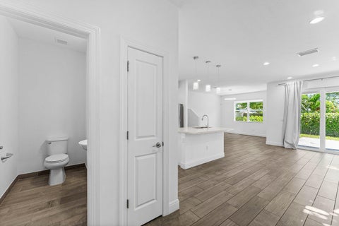 Tiny photo for 562 PARSONS Way, Deerfield Beach, FL 33442 (MLS # B26080318)
