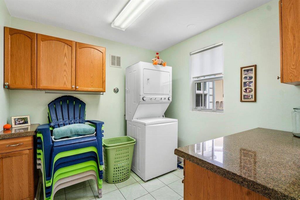 LAKE WORTH TOWN OF - Residential