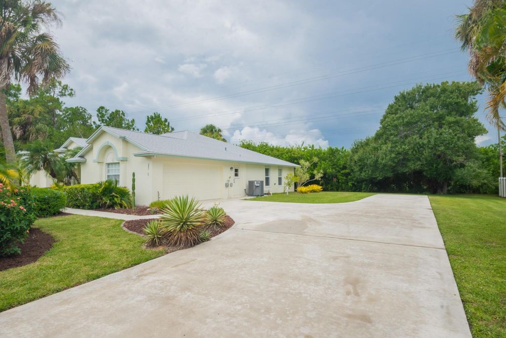 Photo of 2360 SW Altara Street, Port Saint Lucie, FL 34953 (MLS # R11118653)