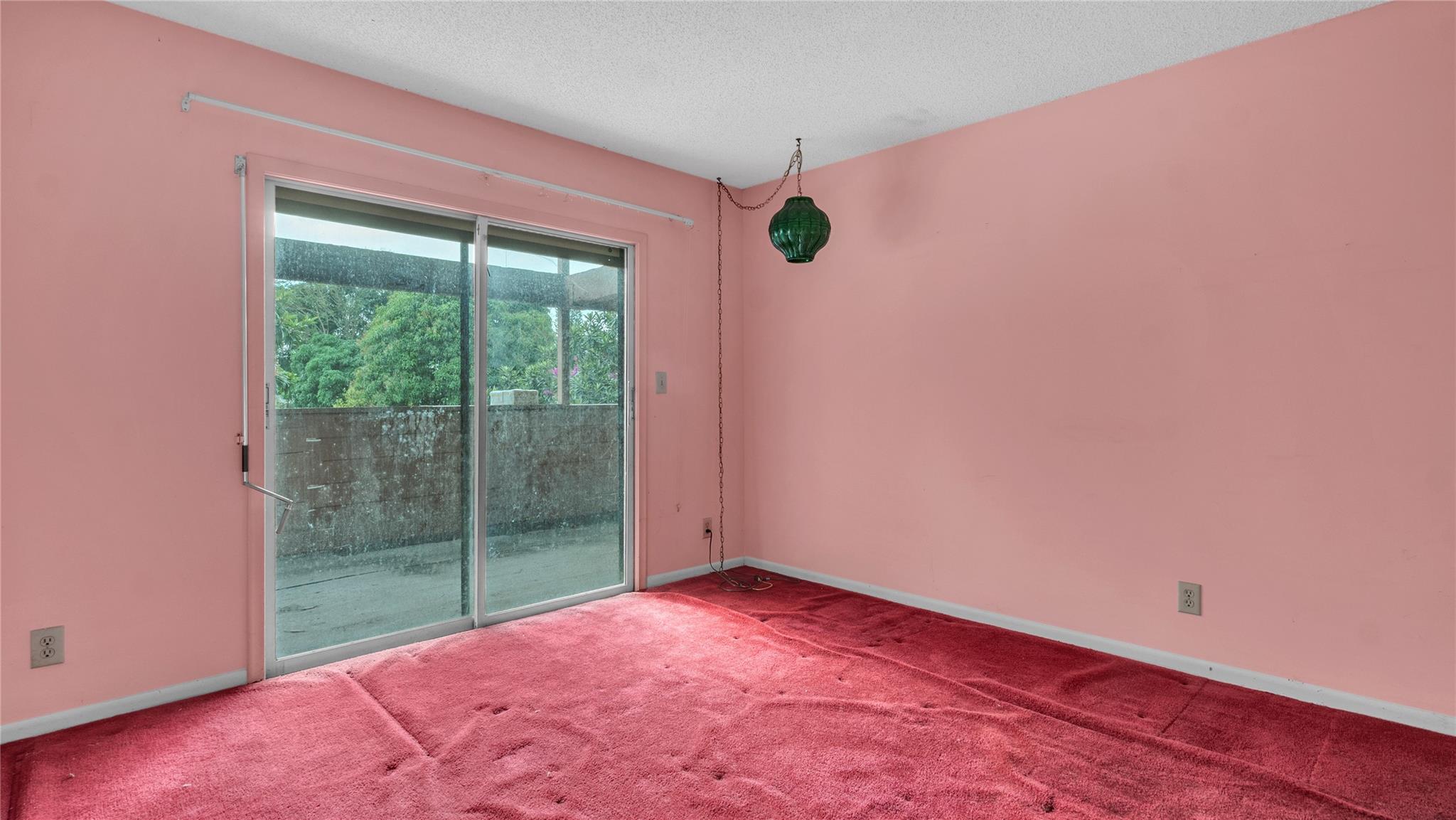 Burnham Woods 93-32 B - Residential