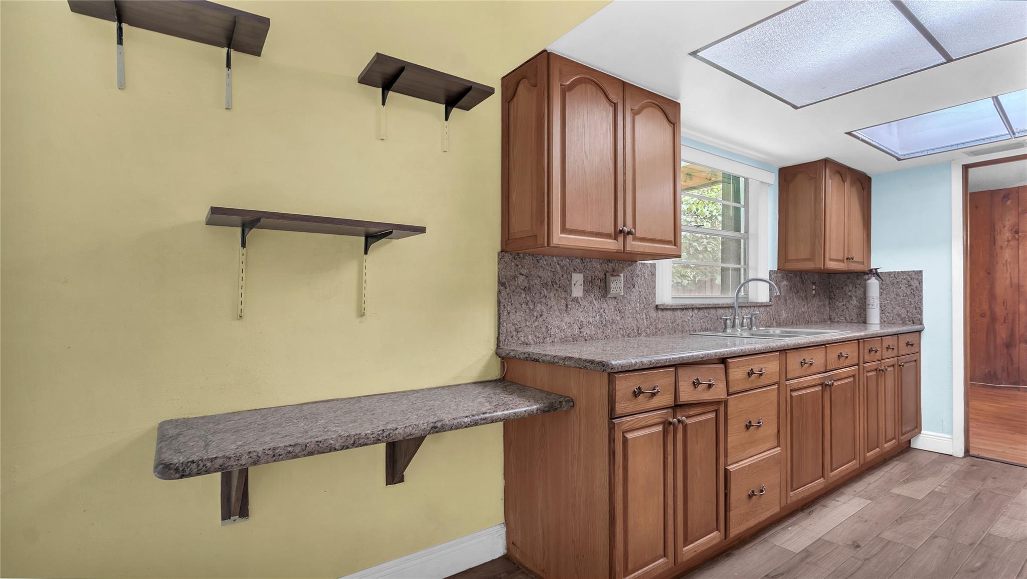 Burnham Woods 93-32 B - Residential